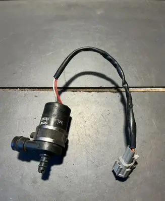 Nissan Murano Z50 Headlight washer spray nozzle 63800