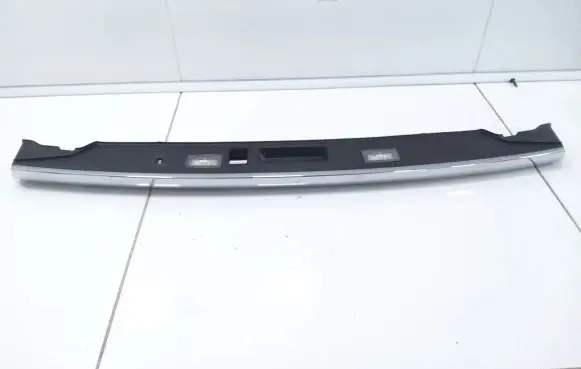 BMW 7 F01 F02 F03 F04 Loading door exterior handle 7200035
