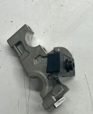 BMW 3 F30 F35 F31 other engine part 7624071