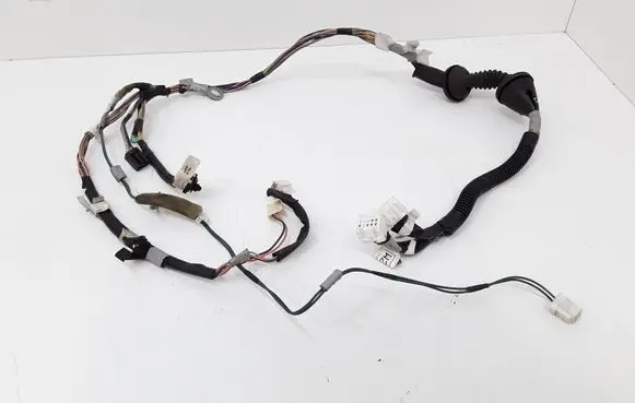 Toyota Corolla Verso AR10 Front door wiring loom
