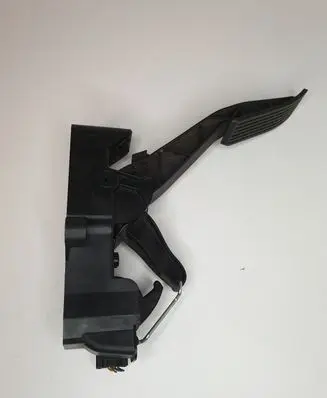 Mercedes-Benz A W169 Accelerator throttle pedal 91754020 A1693000240