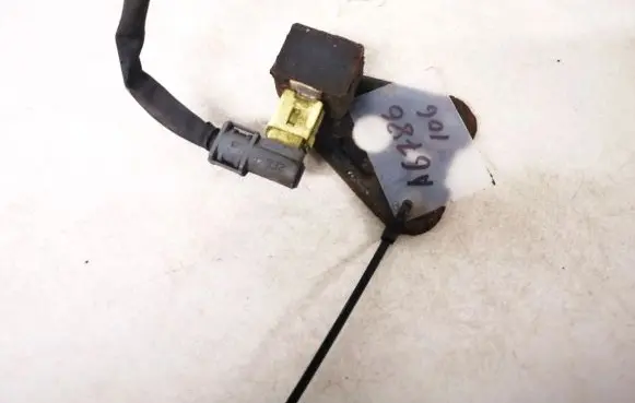 Toyota Yaris Airbag deployment crash/impact sensor 8917352010 89173-52010