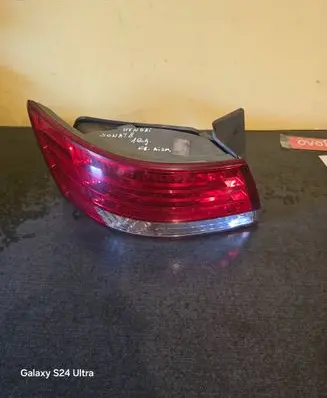 Hyundai Sonata Rear/tail lights 924013K0