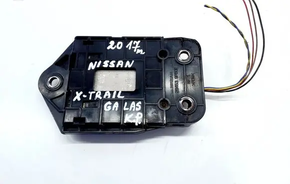 Nissan X-Trail T32 Blind spot module 284K16FL2A