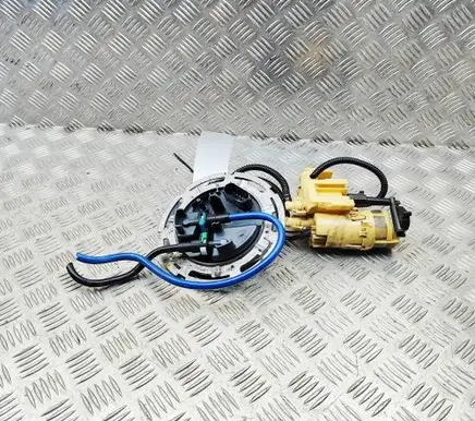 Mercedes-Benz C W205 In-tank fuel pump A2054701694