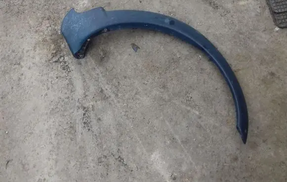 Volvo XC70 Fender trim (molding) 09190878 8620130