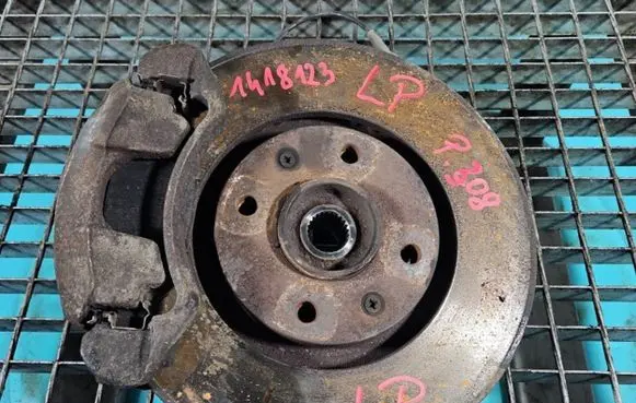Peugeot 308 Front wheel hub spindle knuckle IMPRK1418123