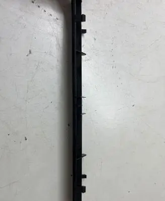 BMW 5 E39 Dashboard glove box trim 51168185256