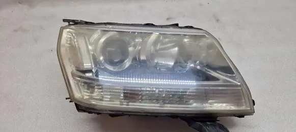 Suzuki Grand Vitara II Headlight/headlamp W3T15971