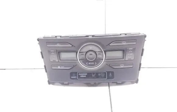 Toyota Auris 150 Climate control unit 5590002220B 8B2961101PIYB