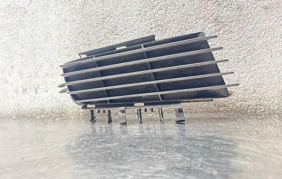 Opel Vectra C Front bumper lower grill 09186130 794000006 0551004542