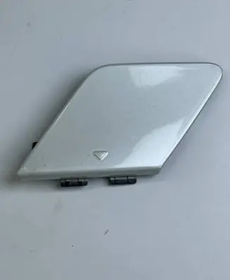 BMW 4 F32 F33 Front tow hook cap/cover 7432634 15857711 F3233N