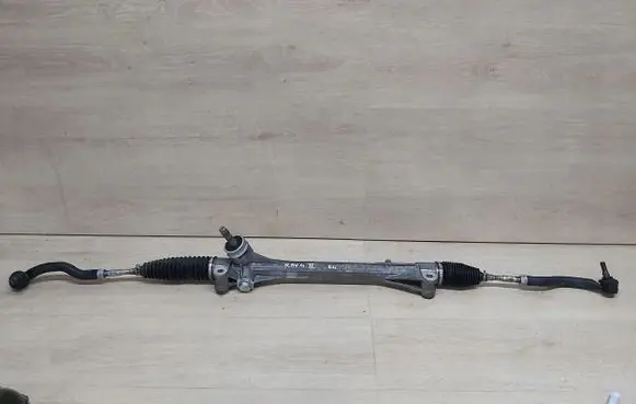 Toyota RAV 4 (XA40) Steering rack