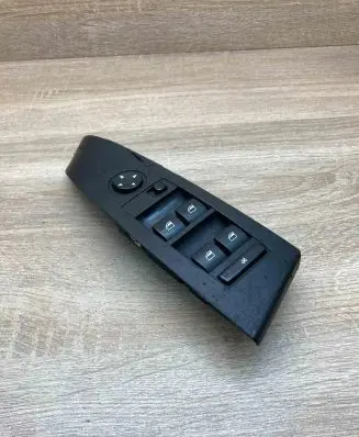 BMW 5 E60 E61 Electric window control switch 6951904