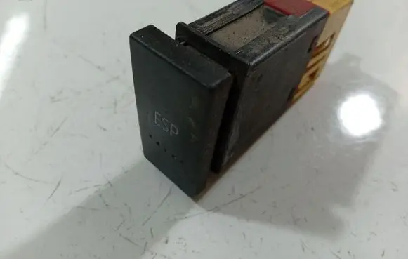 ESP (stability program) switch