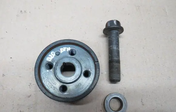 Opel Insignia A Crankshaft gear 55578298
