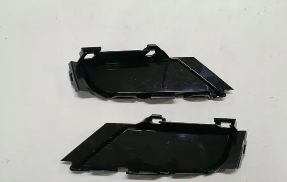 Volkswagen Tiguan Front bumper corner part panel trim 5NA853950B