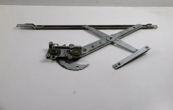 KIA Pregio Front door manual window regulator 