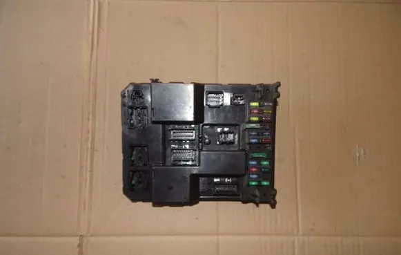 Citroen C5 BSM Control unit 96651197380A