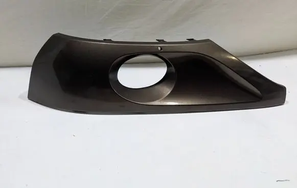 Volkswagen Touareg II Front bumper lower grill 7P6807489B 1355K70480