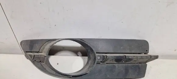 Volkswagen Eos Front fog light trim/grill 1Q0854661B
