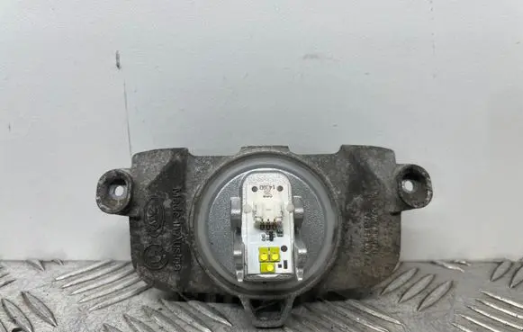 BMW 3 F30 F35 F31 LED ballast control module 7213114000