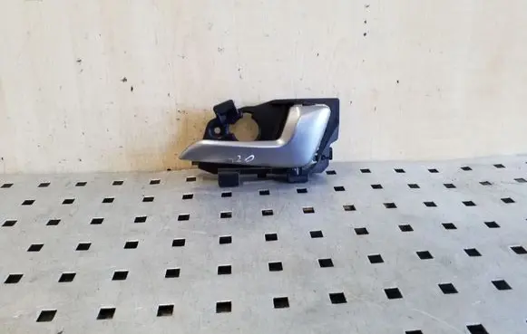 KIA Rio Front door interior handle 826201W010