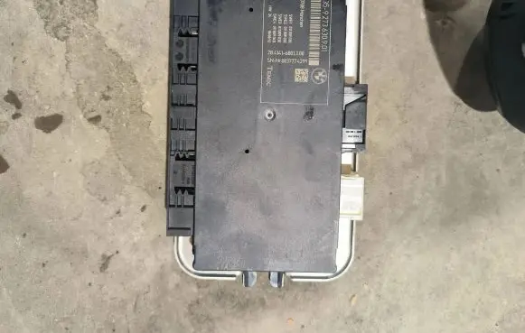 BMW 6 F06 Gran coupe Light module LCM 0002000001 9273630 011004010