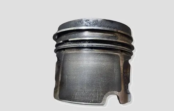 BMW 3 E90 E91 Piston N47D20C