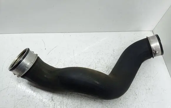 Mercedes-Benz CLS C219 Intercooler hose/pipe