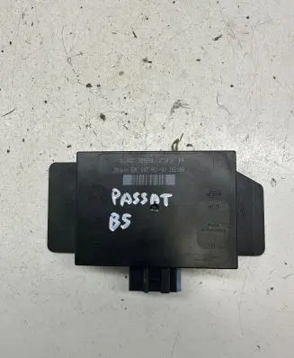 Volkswagen PASSAT B5 Comfort/convenience module 1J0959799H 5DK00795100