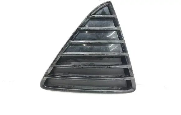 Ford Focus Front bumper lower grill BM5117K946C D2A36