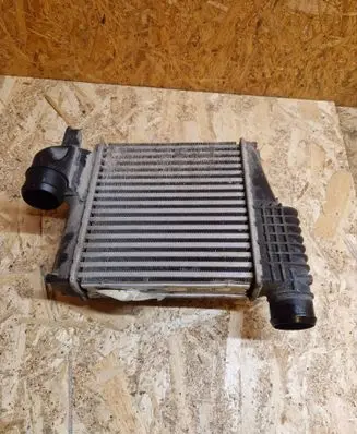 Peugeot 3008 II Intercooler radiator 9675627980