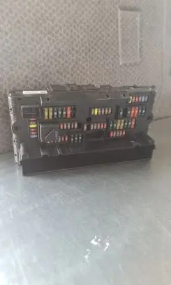 BMW 5 F10 F11 Fuse box set 925281501 9252815