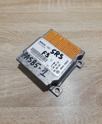 Volkswagen PASSAT B5 Airbag control unit/module 0285001173 3B0959655