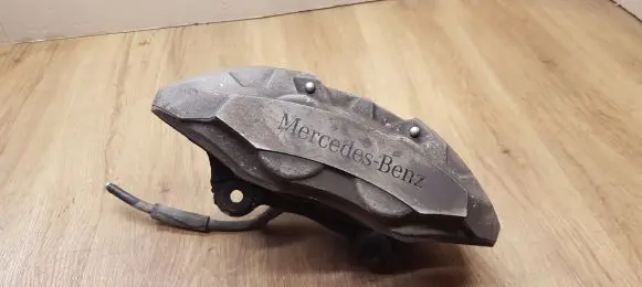 Mercedes-Benz GLC X253 C253 Front brake caliper A0004210000