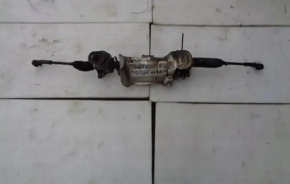 Volkswagen Golf V Steering rack 4879643564