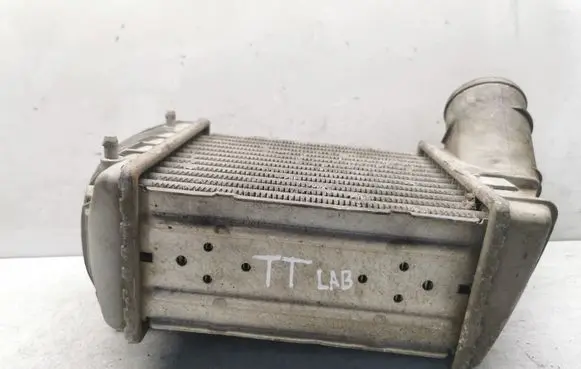 Audi TT Mk1 Intercooler radiator 8L9145806B