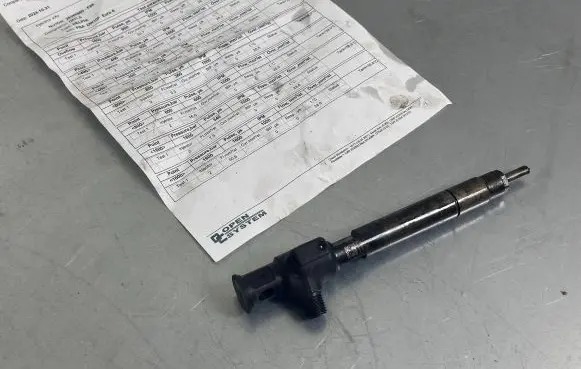 Ford Mondeo MK V Fuel injector 9674984080