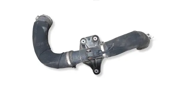 Audi A7 S7 4G Intercooler hose/pipe 4G0145673R