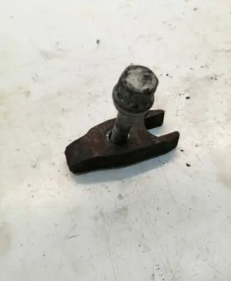 Citroen Jumper Fuel Injector clamp holder 920201