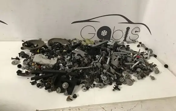 BMW 7 G11 G12 Nuts/bolts 