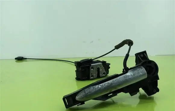 Renault Modus Front door lock 3200219246