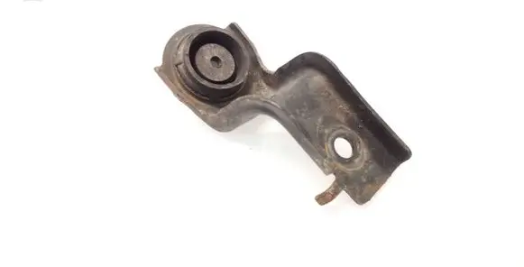 Radiator mount bracket
