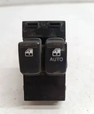 Hyundai Getz Electric window control switch 935701C010