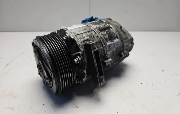 Opel Vivaro Air conditioning (A/C) compressor (pump) 8200454172B 5060410300 7903511946