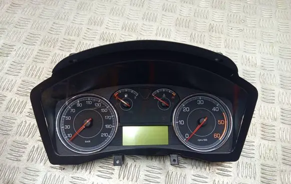 Fiat Croma Speedometer (instrument cluster) 503001091000 90271 51809898