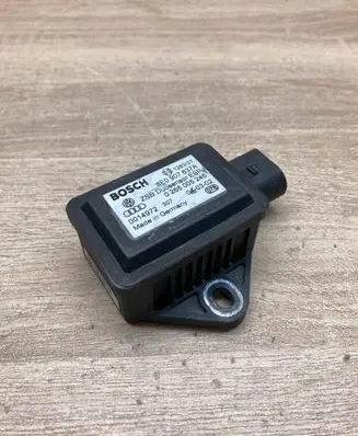 Audi A4 S4 B6 8E 8H ESP acceleration yaw rate sensor 8E0907637A 0265005245 USED