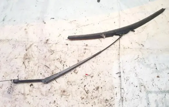 Audi A6 S6 C5 4B Front wiper blade arm
