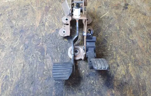 Renault Scenic III - Grand scenic III Accelerator throttle pedal 